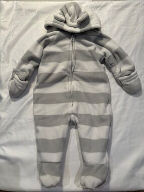 Old Navy Fleece Bear Ear Footed Pram Bunting Suit Grey White Stripe 3-6M